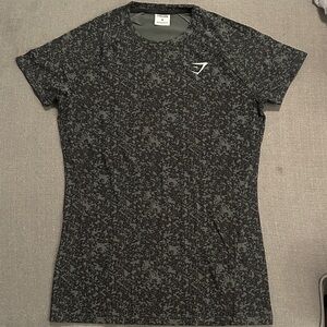 Gymshark Women's Gray Camo Short Sleeve Tee